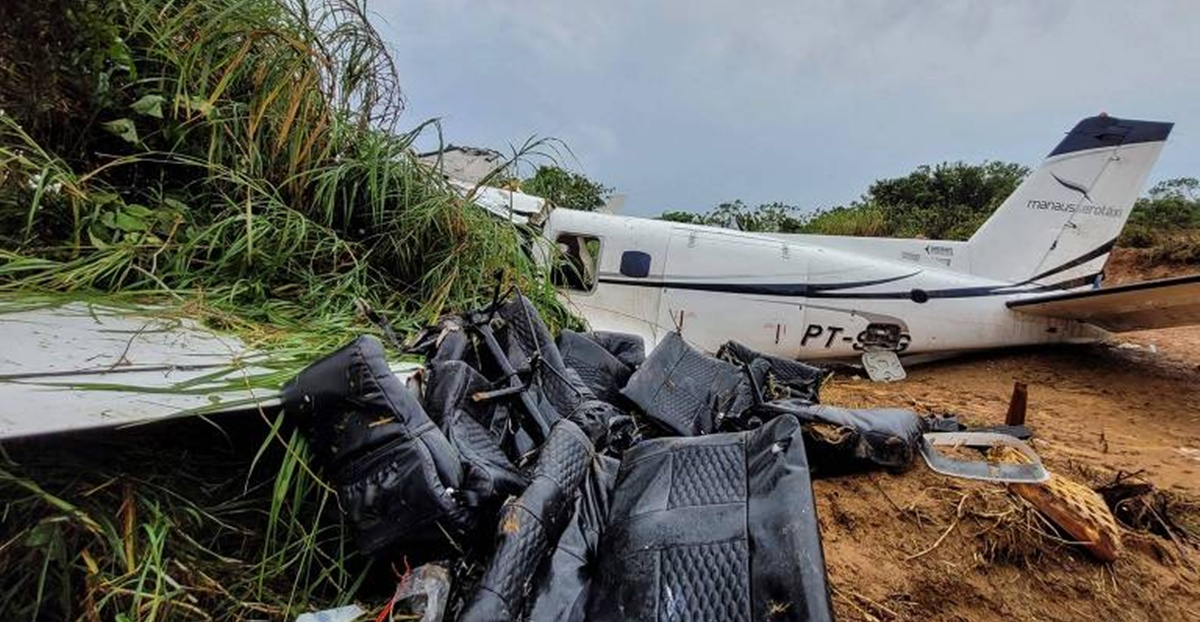 Quarta De Luto: Avião Cai Em Goiás, Infelizmente Nele Estava O Querido Le… Ver Mais