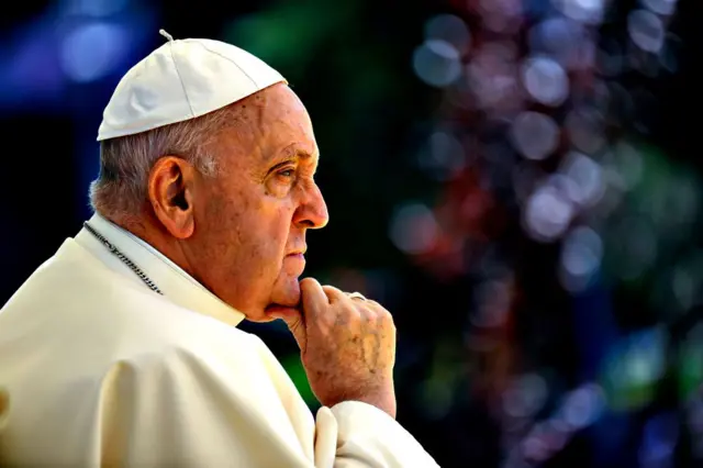 Antes de M0rrer, Papa Francisco Deixa Recado Assustad0r Para Humanidade: “Estamos Próxim…Ver mais