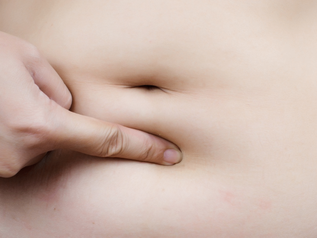 Ela Estourou Sem Querer Um Cisto Na Barriga E O Que Saiu Assustou Até Os Méd…Veja o vídeo