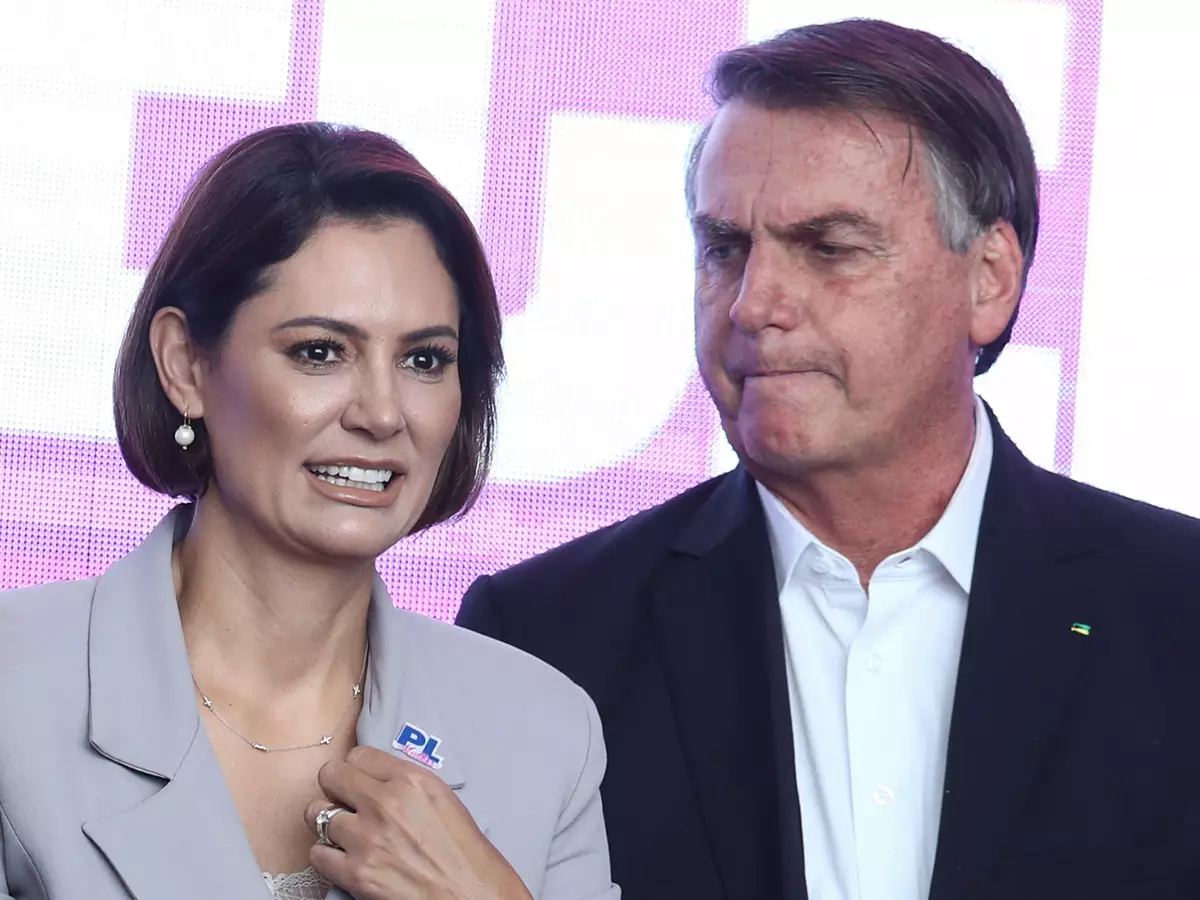 Michelle não traz b0as notícias sobre…Ver mais