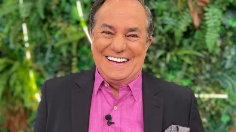 TRISTE NOTÍCIA!Ronnie Von passa por cirurgia às pressas no coração…Ver mais