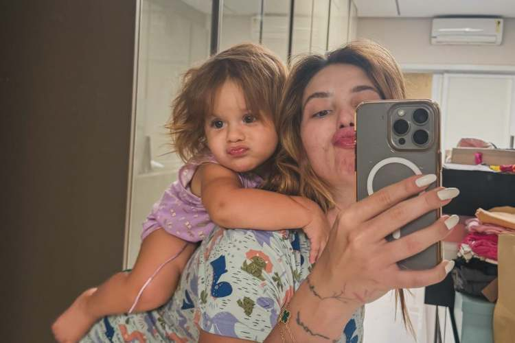 Márcia Sensitiva choca :faz previsão sobre filha de Virginia: ‘Essa menina vai mo…Ver mais