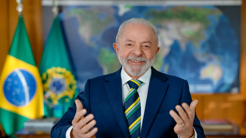 V!dente choca e faz previsão sobre Lula, ele vai ser…Ver mais