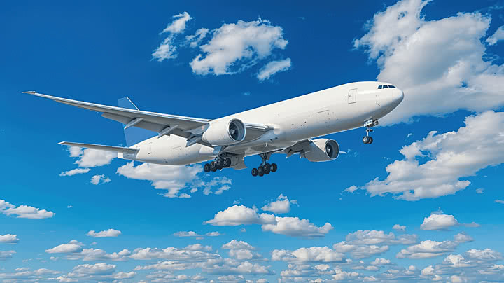 URGENTE: Avião acaba de cair na praia de c… Ver mais