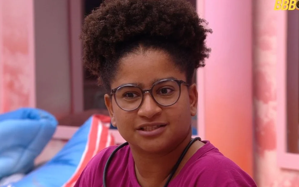 Urgente; Milena é diagnosticada no BBB26 com HI…Ler mais