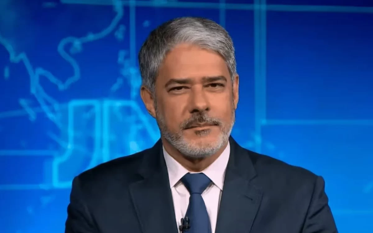 Willian Bonner anuncia namoro com…Ver mais