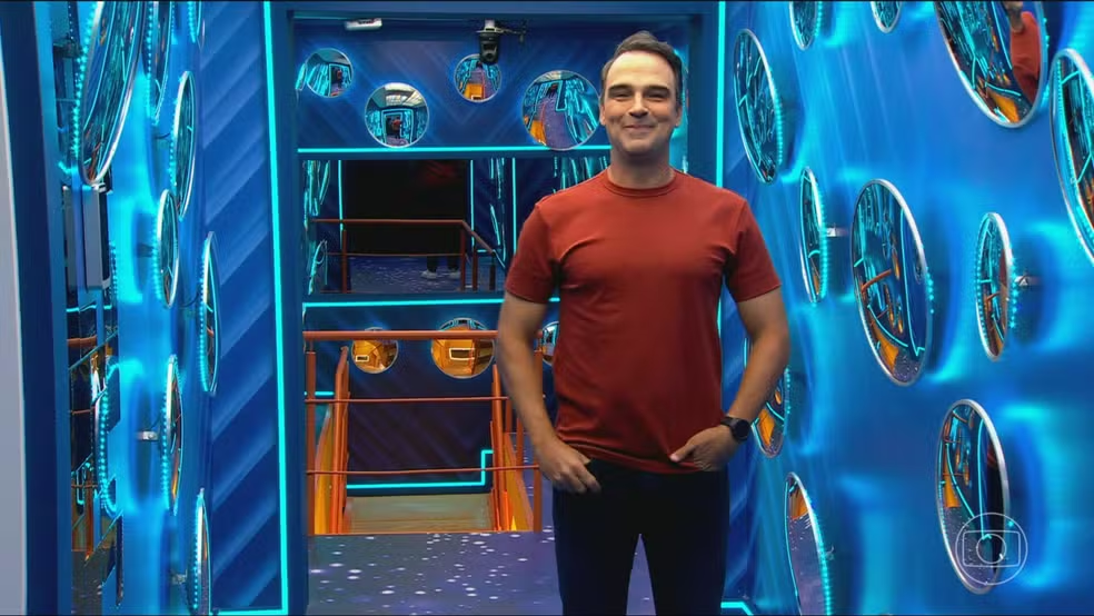 Após briga Tadeu entra ao vivo Babu você está…Ver Mais