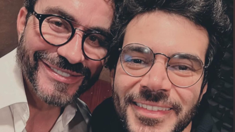Aos 55 anos padre Fábio de Melo assume que é…ver mais
